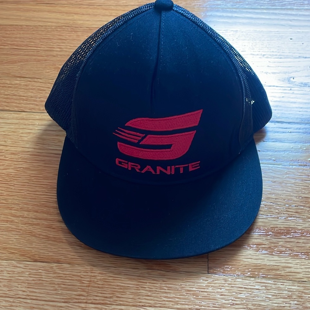 Granite supplements trucker style SnapBack